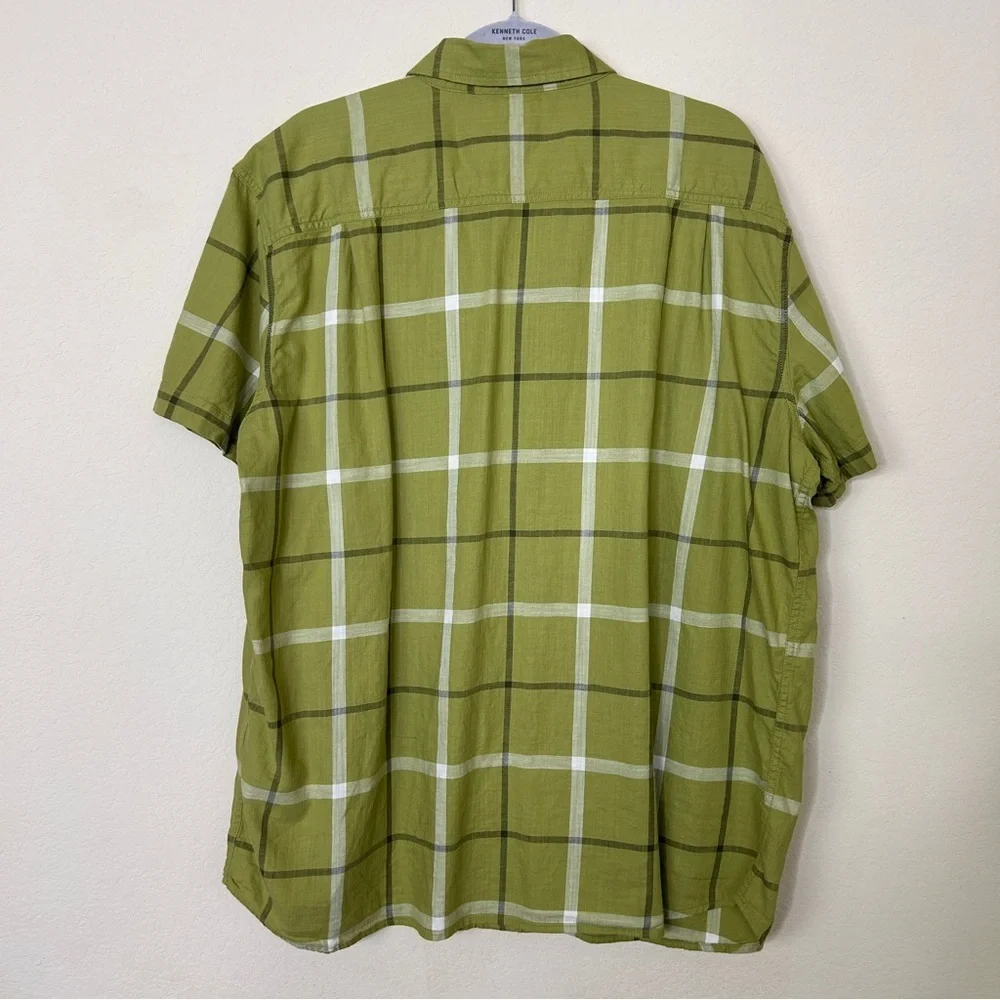 Carhartt Men’s Rugged Flex Short Sleeve Plaid Button Down Size XL